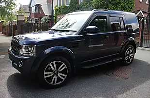 Used 2015 Land Rover Discovery Hse Luxury Blue - Interior and Exterior details 3