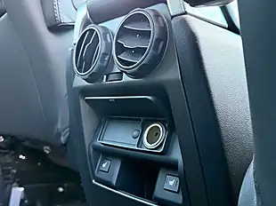 Used 2015 Land Rover Discovery Hse Yulong White - Interior and Exterior details 16