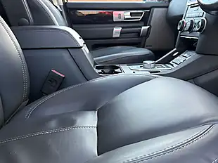 Used 2015 Land Rover Discovery Hse Yulong White - Interior and Exterior details 18