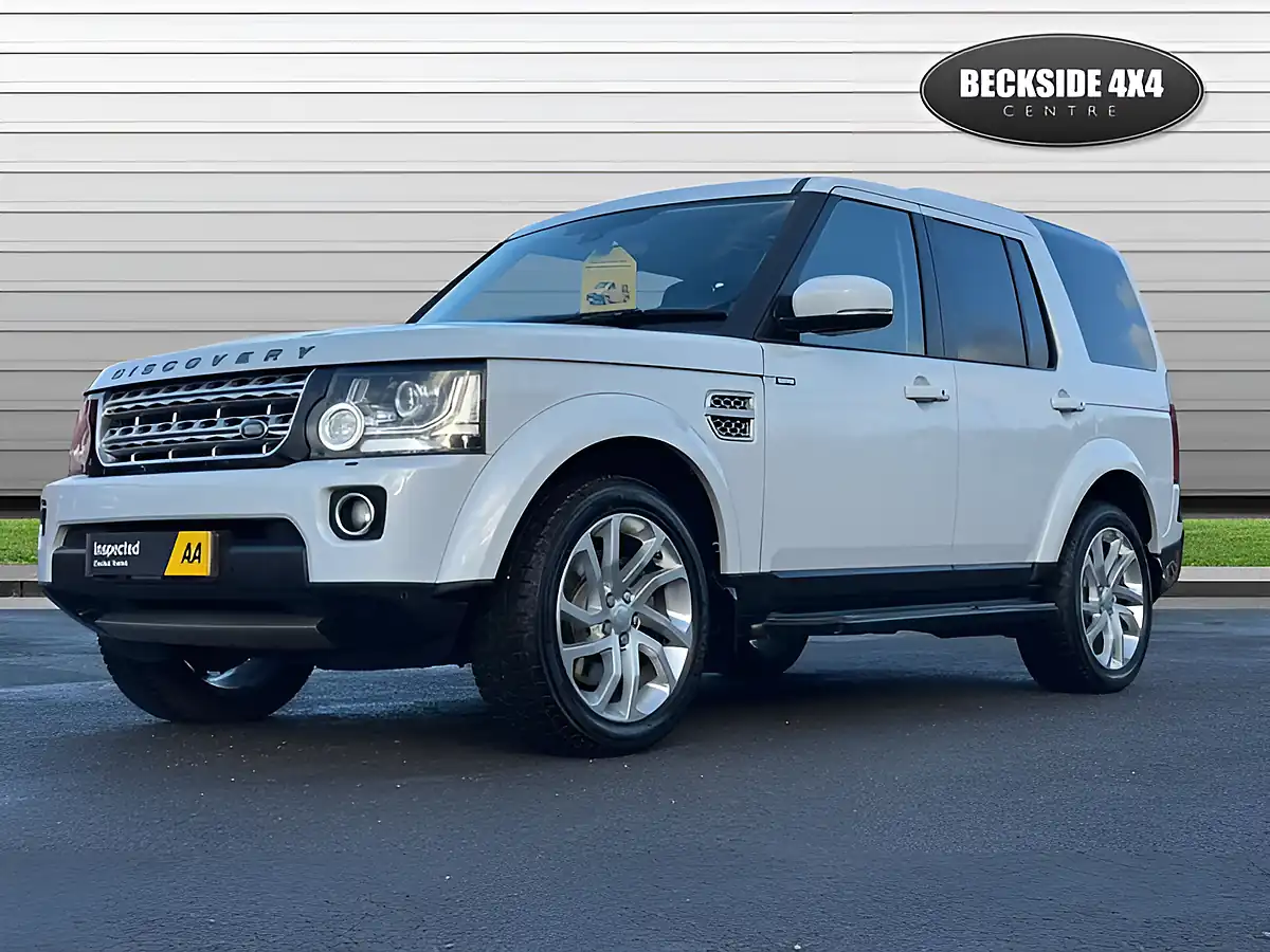 Used 2015 Land Rover Discovery Hse Yulong White - Interior and Exterior details 7