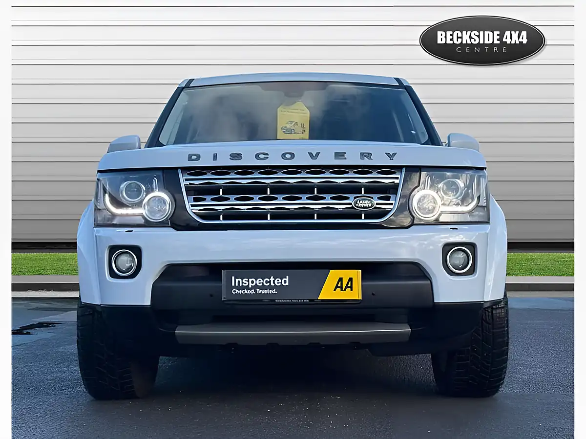 Used 2015 Land Rover Discovery Hse Yulong White - Interior and Exterior details 8