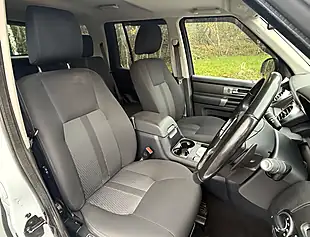 Used 2015 Land Rover Discovery Se Fuji White - Interior and Exterior details 11