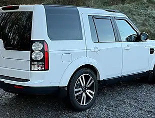 Used 2015 Land Rover Discovery Se Fuji White - Interior and Exterior details 3