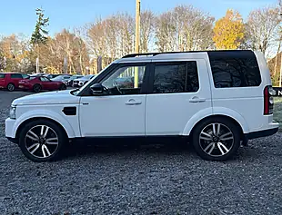 Used 2015 Land Rover Discovery Se Fuji White - Interior and Exterior details 6