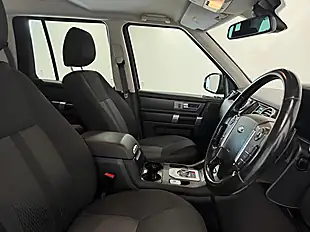 Used 2015 Land Rover Discovery Se Grey - Interior and Exterior details 10