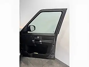 Used 2015 Land Rover Discovery Se Grey - Interior and Exterior details 12