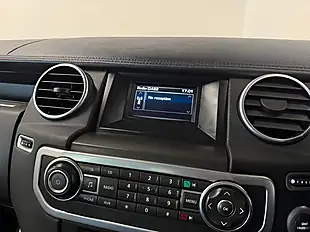 Used 2015 Land Rover Discovery Se Grey - Interior and Exterior details 18