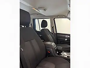 Used 2015 Land Rover Discovery Se Grey - Interior and Exterior details 9