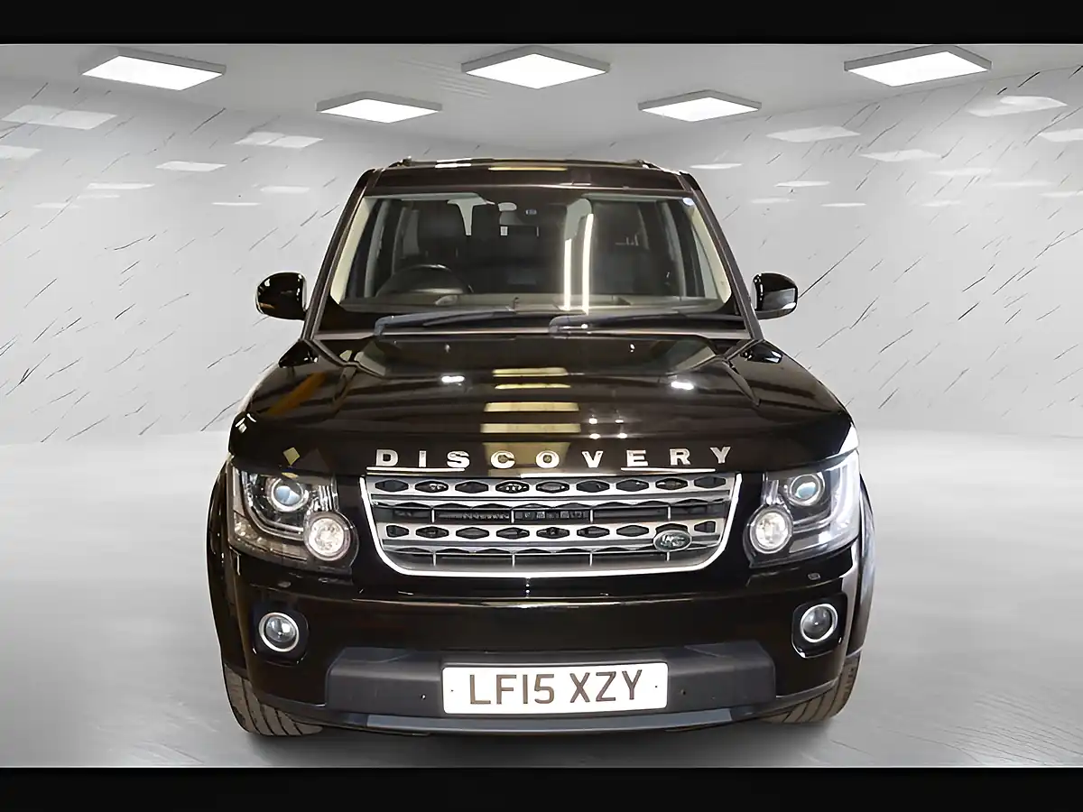 Used 2015 Land Rover Discovery Se Tech Black - Interior and Exterior details 2