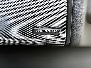 Used 2015 Land Rover Discovery Se Tech Grey - Interior and Exterior details 13