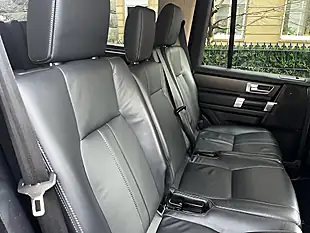 Used 2015 Land Rover Discovery Se Tech Grey - Interior and Exterior details 20