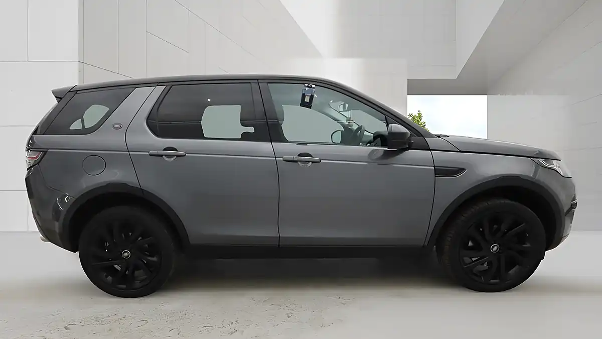 Used 2015 Land Rover Discovery Sport Hse Black Grey - Interior and Exterior details 17