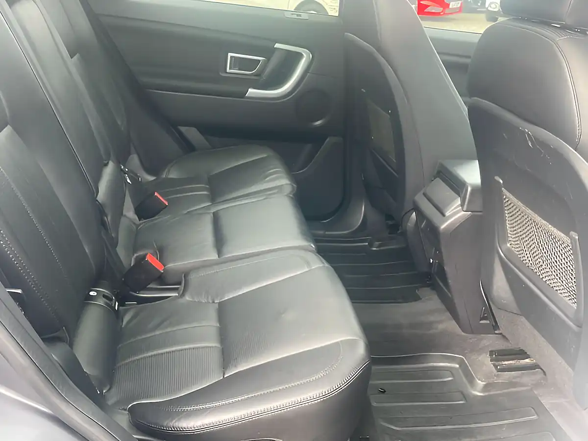 Used 2015 Land Rover Discovery Sport Hse Black Grey - Interior and Exterior details 13