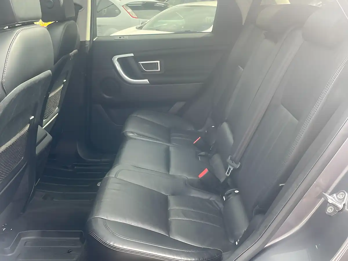 Used 2015 Land Rover Discovery Sport Hse Black Grey - Interior and Exterior details 15