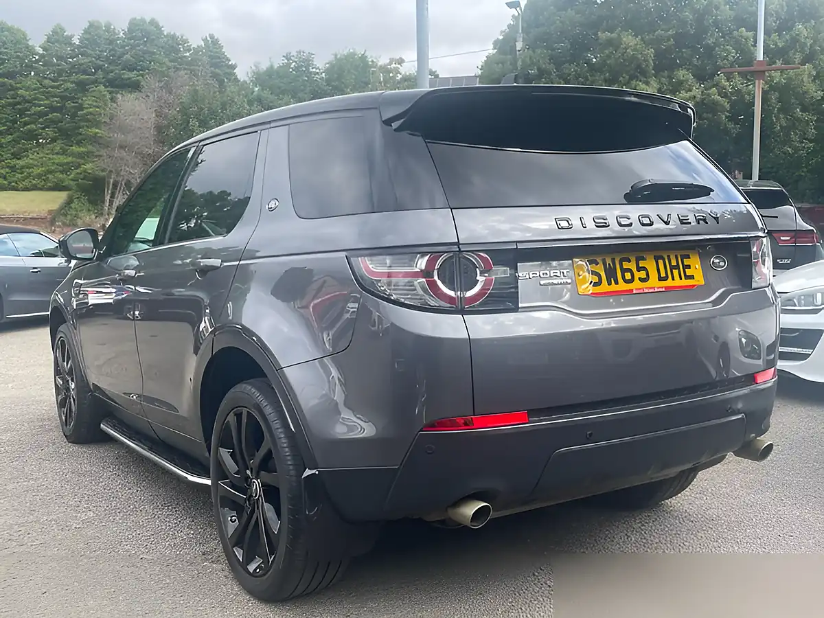 Used 2015 Land Rover Discovery Sport Hse Black Grey - Interior and Exterior details 8