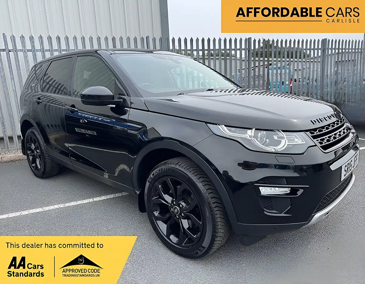 Used 2015 Land Rover Discovery Sport Hse Black - Front View