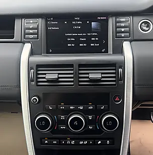Used 2015 Land Rover Discovery Sport Hse Black - Interior and Exterior details 16