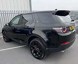 Used 2015 Land Rover Discovery Sport Hse Black - Interior and Exterior details 4