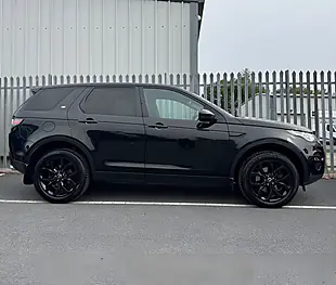 Used 2015 Land Rover Discovery Sport Hse Black - Interior and Exterior details 7