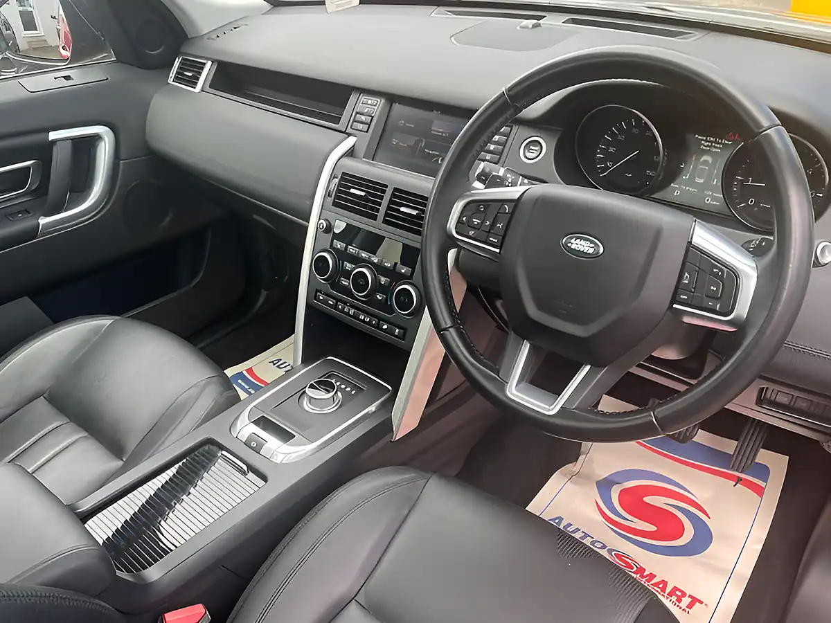 Used 2015 Land Rover Discovery Sport Hse Black Red - Interior and Exterior details 13