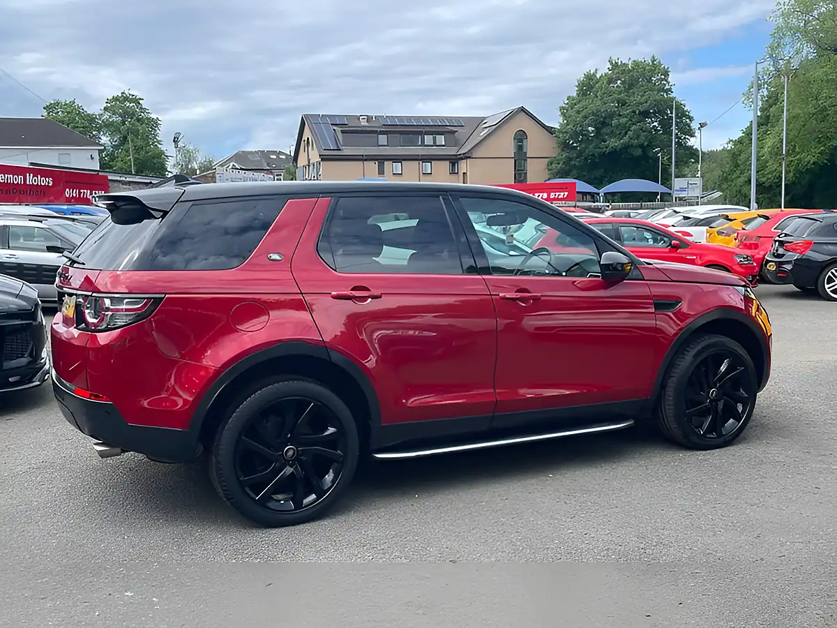 Used 2015 Land Rover Discovery Sport Hse Black Red - Interior and Exterior details 9
