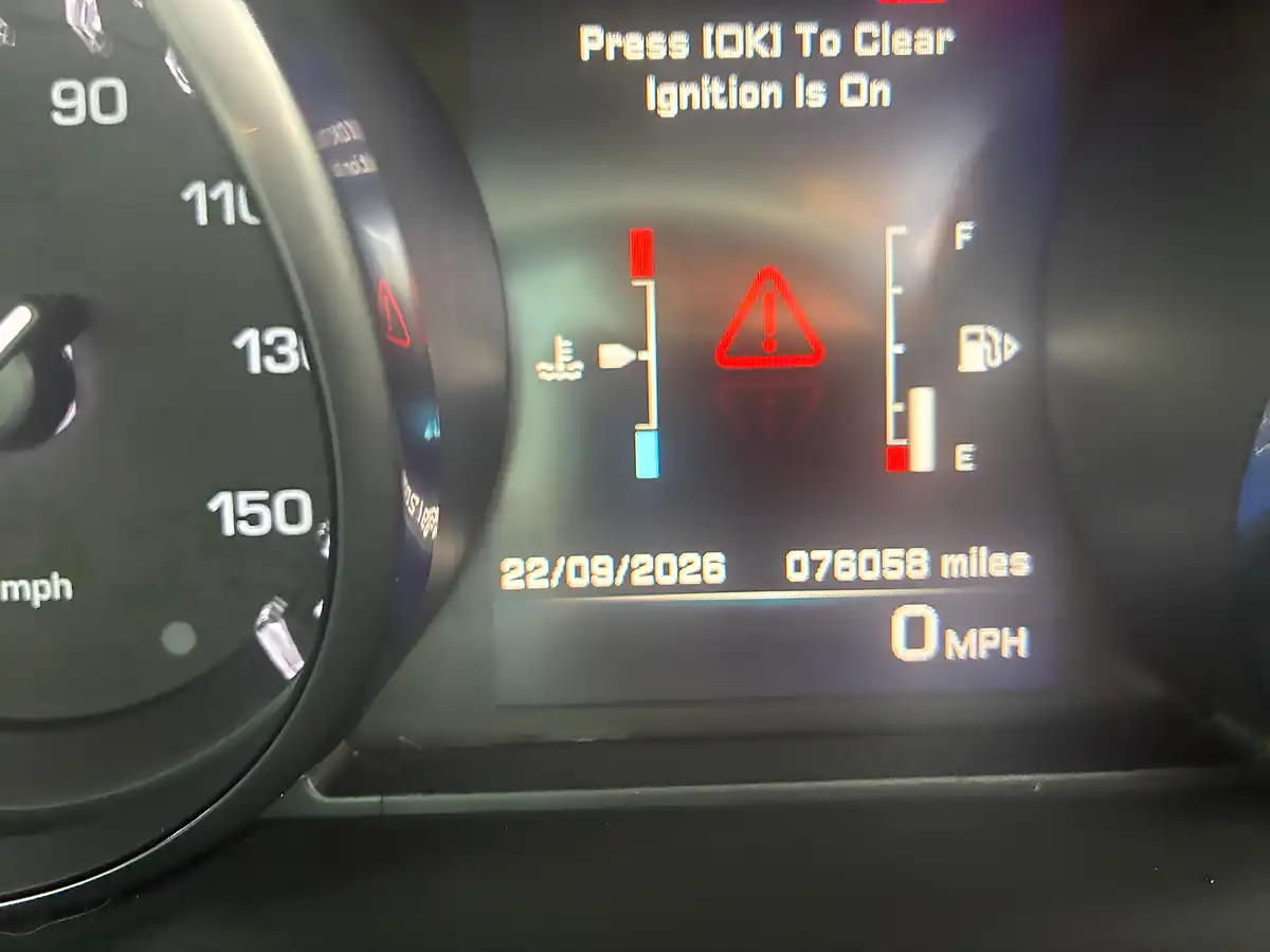 Used 2015 Land Rover Discovery Sport Hse Blue - Interior and Exterior details 13