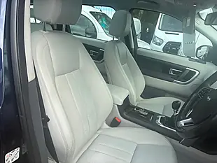Used 2015 Land Rover Discovery Sport Hse Blue - Interior and Exterior details 14