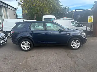 Used 2015 Land Rover Discovery Sport Hse Blue - Interior and Exterior details 2