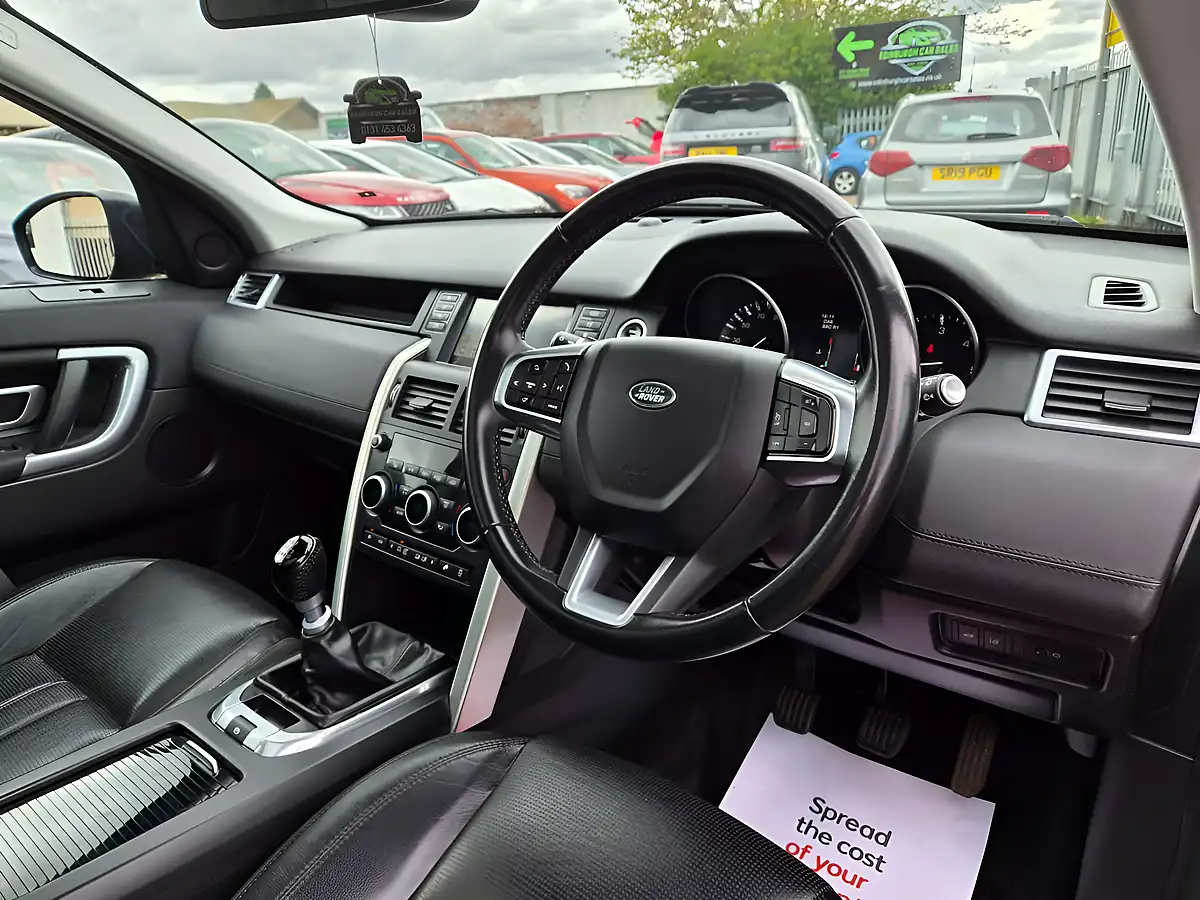 Used 2015 Land Rover Discovery Sport Hse Blue - Interior and Exterior details 8
