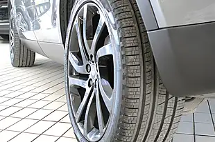 Used 2015 Land Rover Discovery Sport Hse Corris Grey - Interior and Exterior details 19