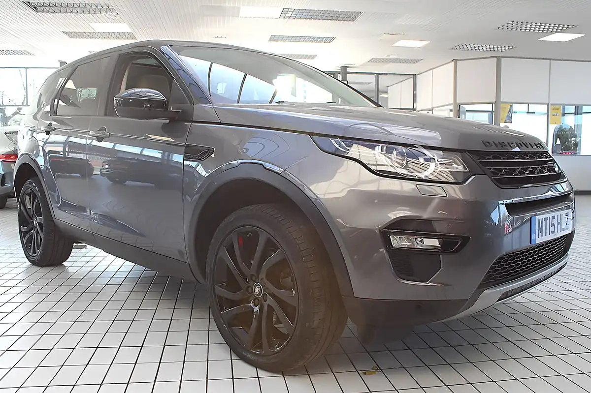 Used 2015 Land Rover Discovery Sport Hse Corris Grey - Interior and Exterior details 9