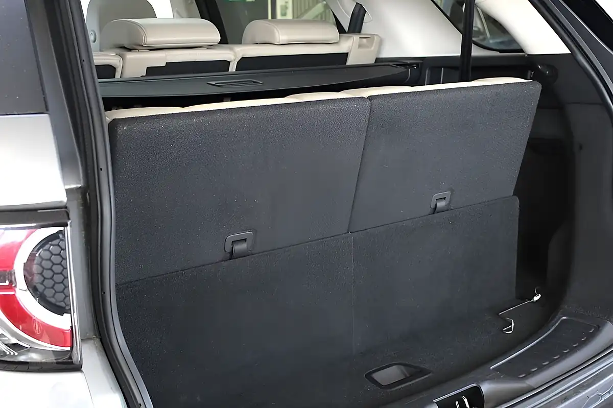 Used 2015 Land Rover Discovery Sport Hse Grey - Interior and Exterior details 20