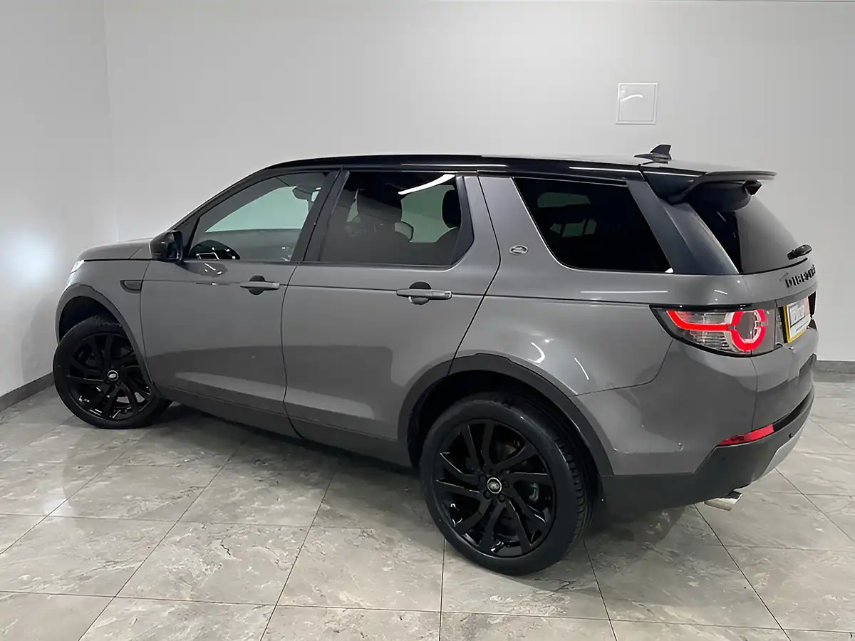 Used 2015 Land Rover Discovery Sport Hse Grey - Interior and Exterior details 13