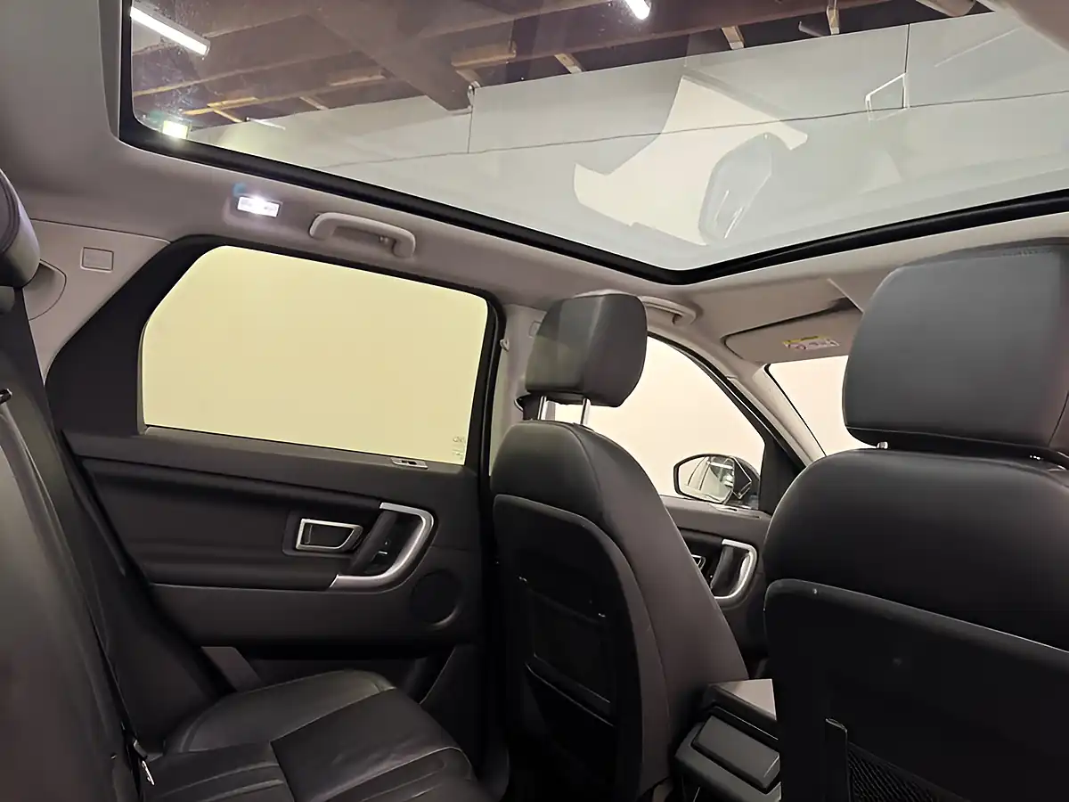 Used 2015 Land Rover Discovery Sport Hse Grey - Interior and Exterior details 14