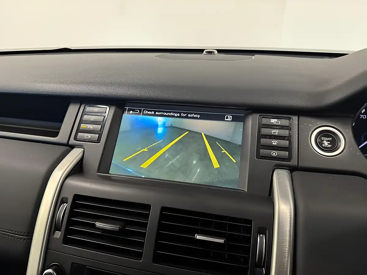 Used 2015 Land Rover Discovery Sport Hse Grey - Interior and Exterior details 20