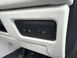 Used 2015 Land Rover Discovery Sport Hse Grey - Interior and Exterior details 12