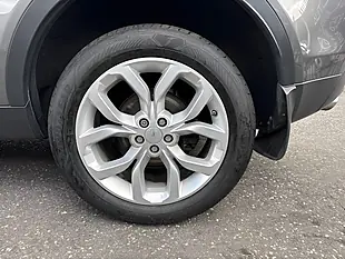 Used 2015 Land Rover Discovery Sport Hse Grey - Interior and Exterior details 7