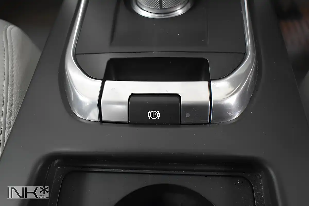 Used 2015 Land Rover Discovery Sport Hse Grey - Interior and Exterior details 19