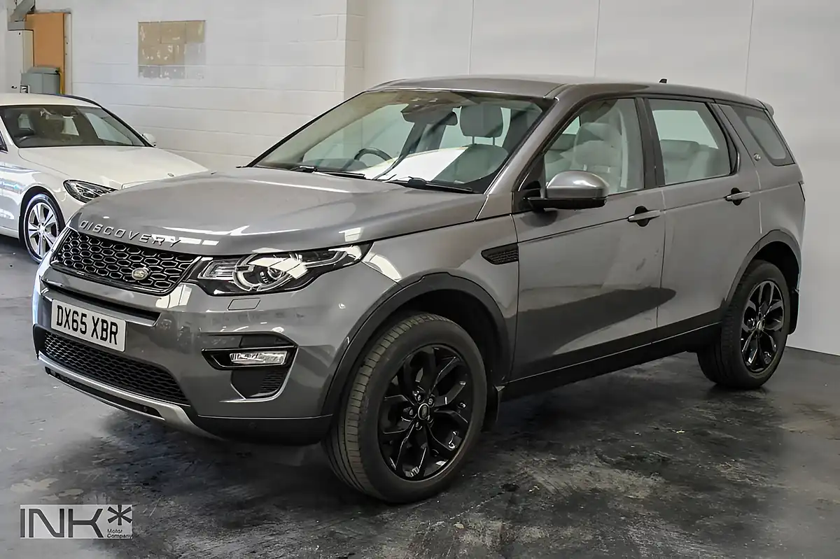 Used 2015 Land Rover Discovery Sport Hse Grey - Interior and Exterior details 5