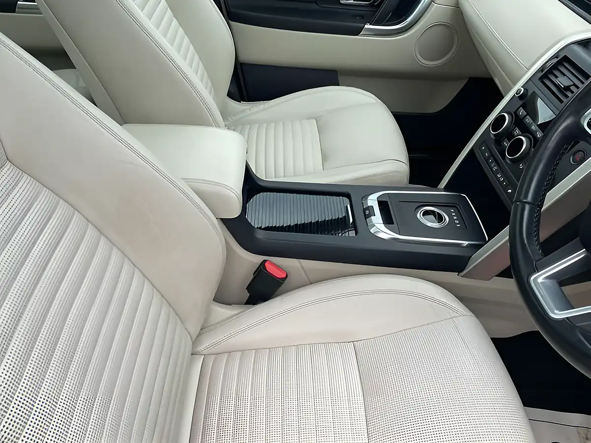 Used 2015 Land Rover Discovery Sport Hse Luxury Black - Interior and Exterior details 13