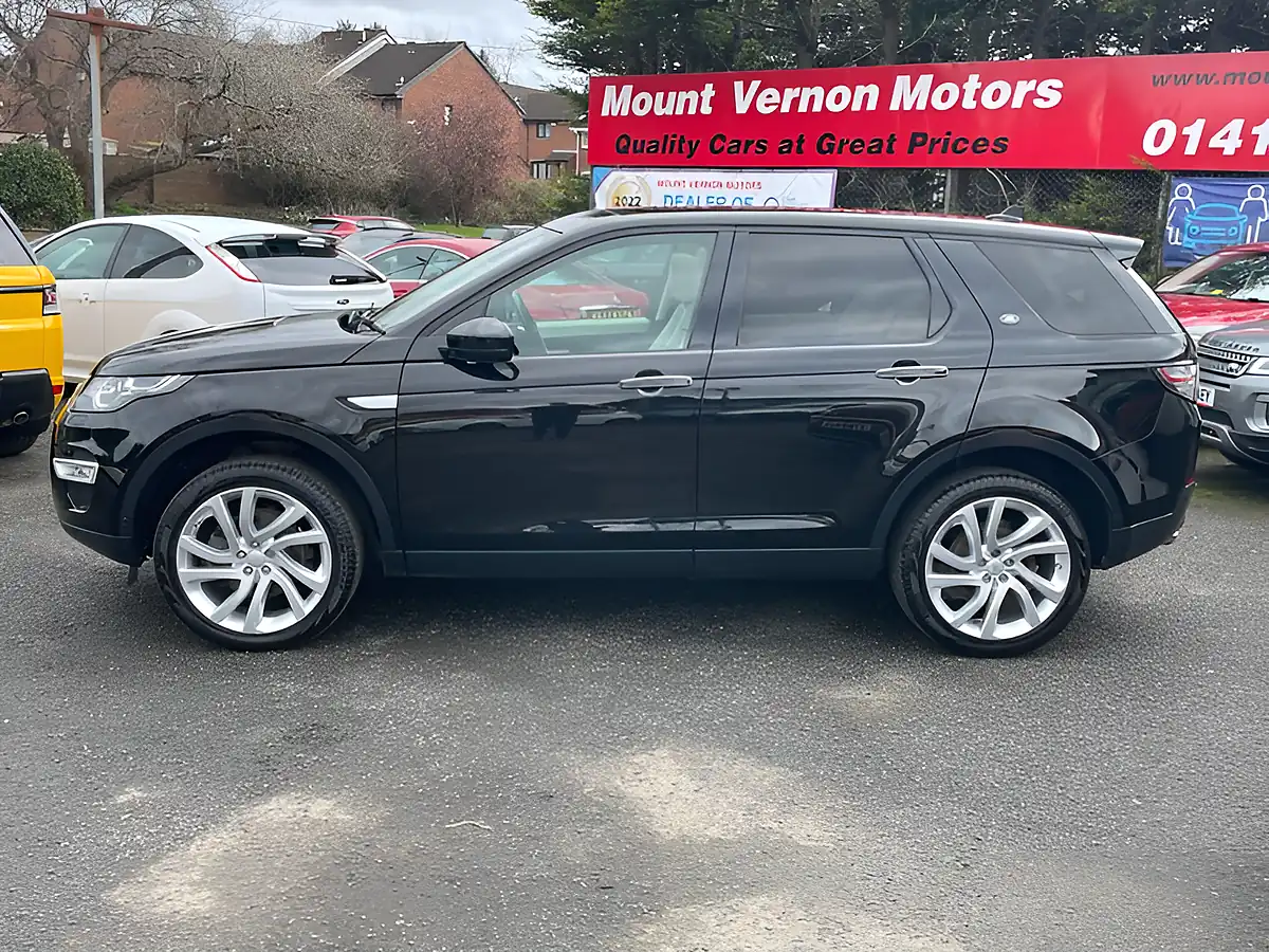 Used 2015 Land Rover Discovery Sport Hse Luxury Black - Interior and Exterior details 5