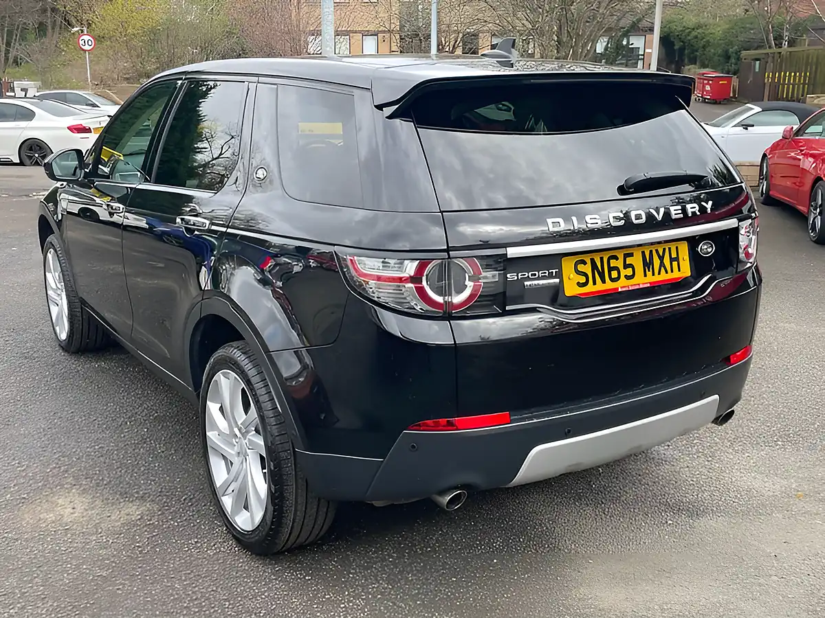 Used 2015 Land Rover Discovery Sport Hse Luxury Black - Interior and Exterior details 6
