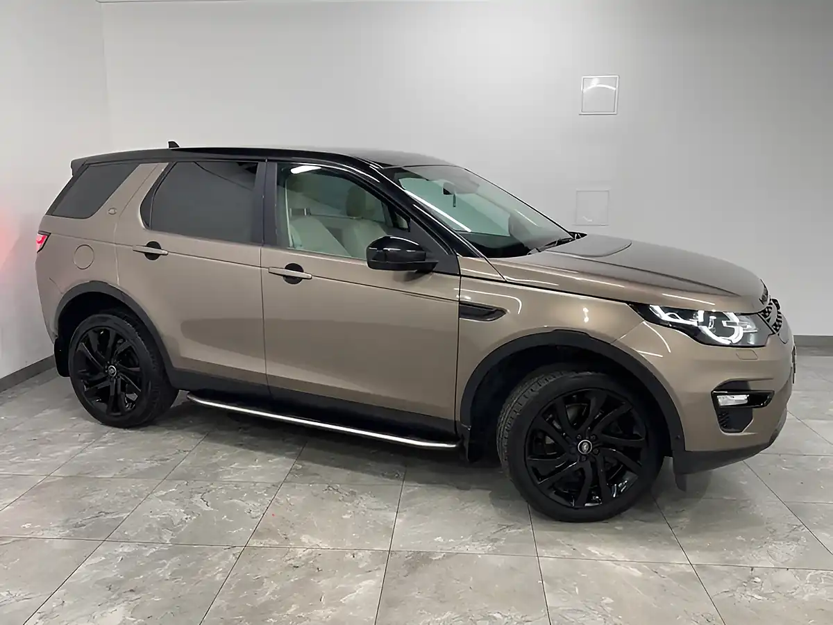 Used 2015 Land Rover Discovery Sport Hse Luxury Brown - Interior and Exterior details 2