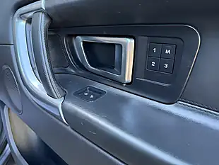 Used 2015 Land Rover Discovery Sport Hse Luxury Grey - Interior and Exterior details 11