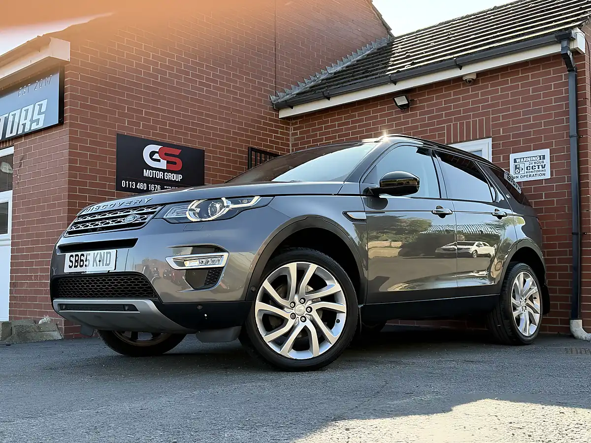 Used 2015 Land Rover Discovery Sport Hse Luxury Grey - Interior and Exterior details 6