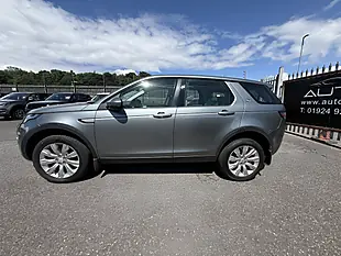 Used 2015 Land Rover Discovery Sport Hse Luxury Grey - Interior and Exterior details 5