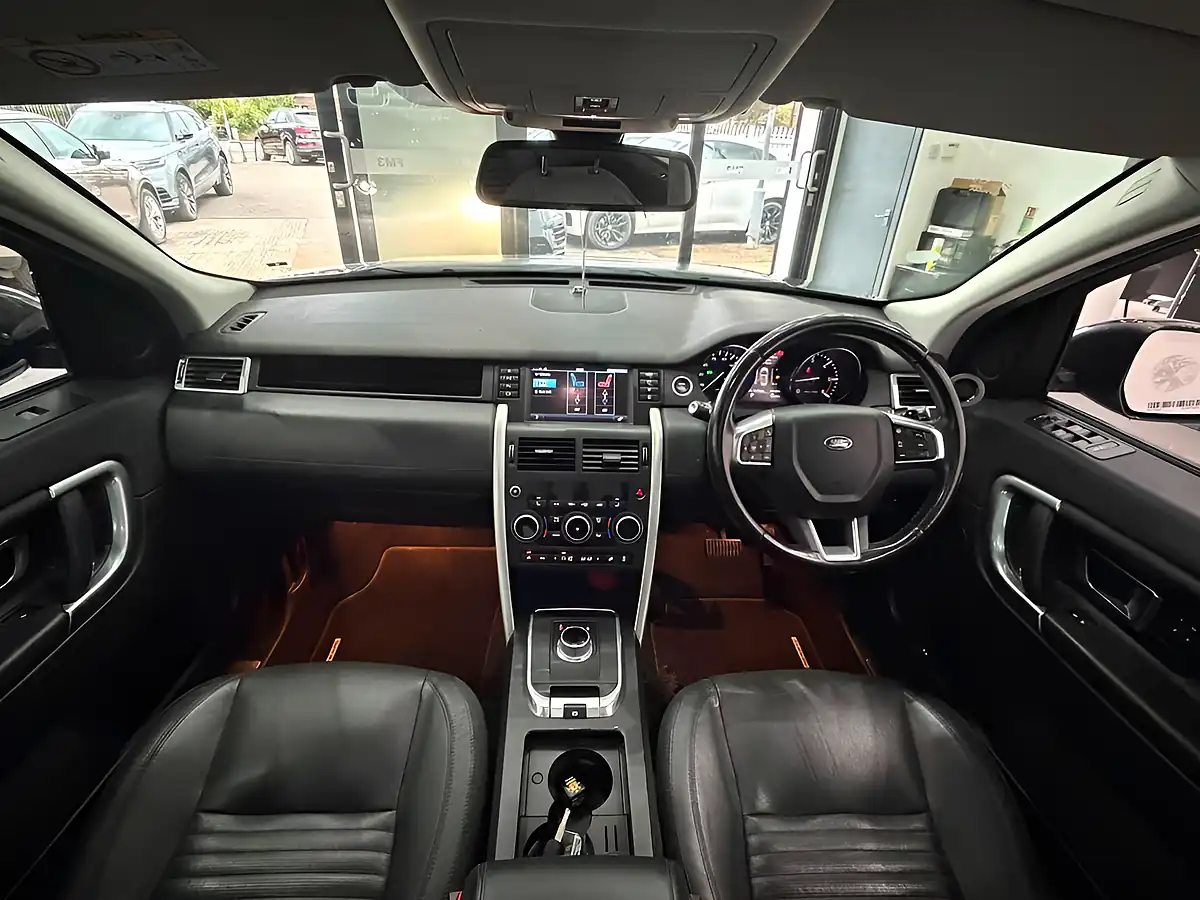 Used 2015 Land Rover Discovery Sport Hse Luxury Grey - Interior and Exterior details 2