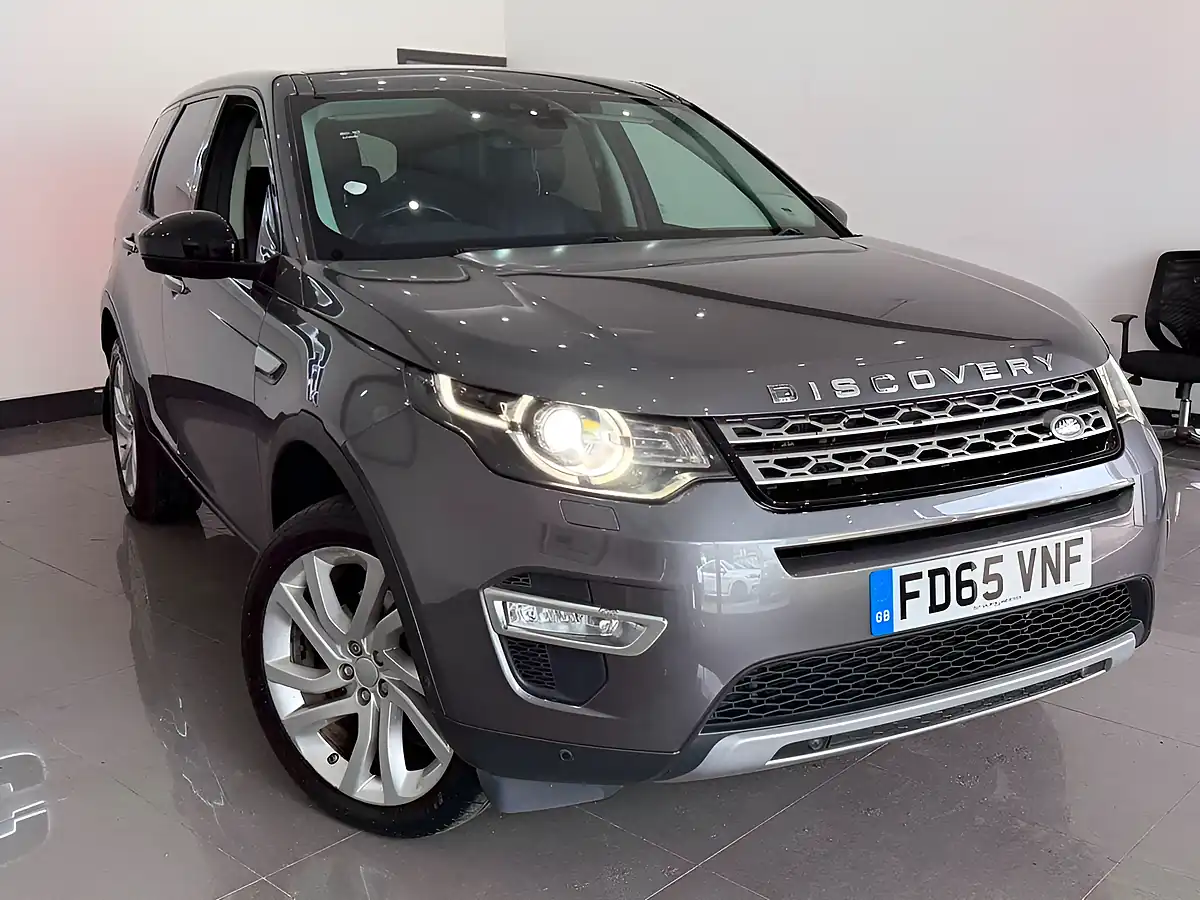 Used 2015 Land Rover Discovery Sport Hse Luxury Grey - Interior and Exterior details 6
