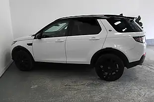 Used 2015 Land Rover Discovery Sport Hse Luxury White - Interior and Exterior details 7