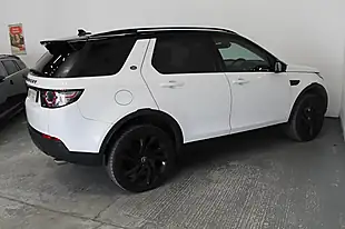 Used 2015 Land Rover Discovery Sport Hse Luxury White - Interior and Exterior details 8